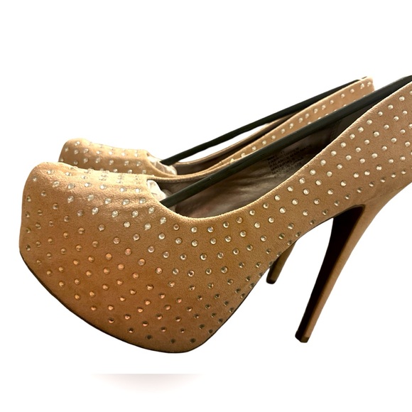 Nude Platform Heels Covered in Rhinestones - Picture 1 of 8